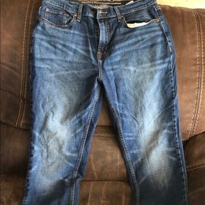 Men’s blue jeans
